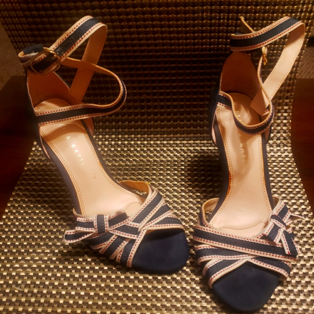 KELLY & KATIE Heels